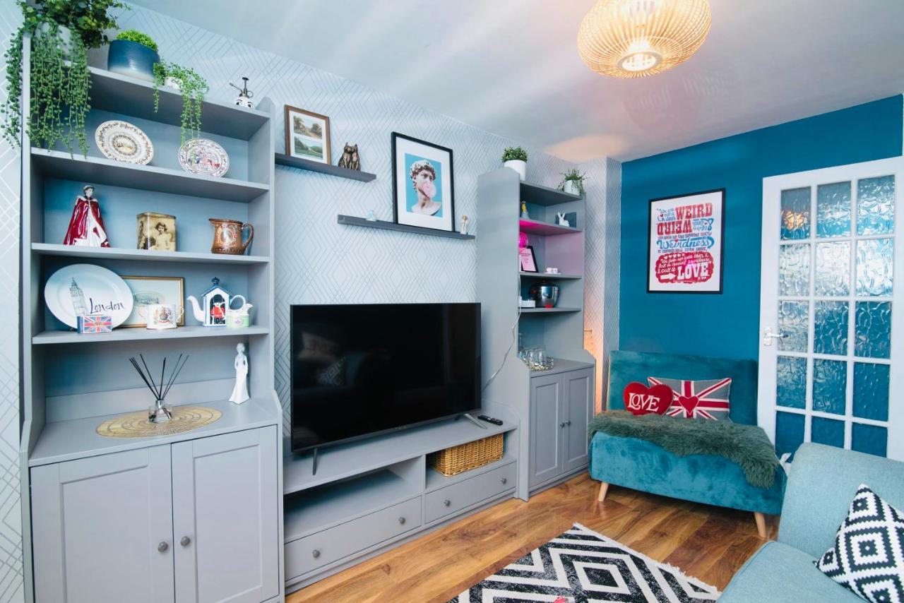 Aston Henry James Stunning One Bedroom Apartment In Royal Виндзор Экстерьер фото